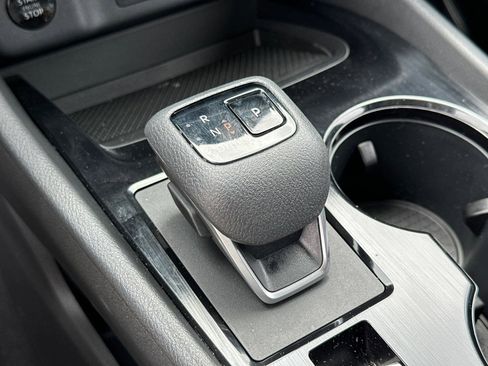New 2025 Nissan Rogue SV w/ SV Premium Package FWD image 32