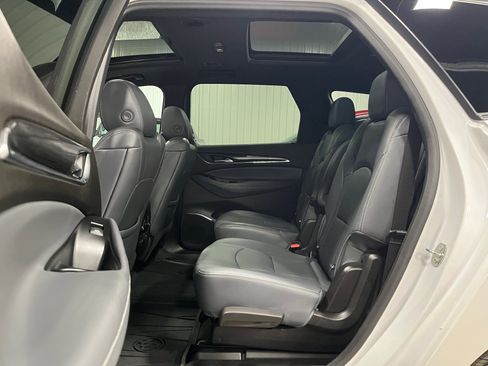 Certified 2023 Buick Enclave Essence w/ Experience Buick Package image 9