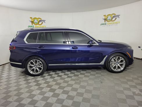 Certified 2024 BMW X7 xDrive40i w/ Executive Package AWD/4WD image 8