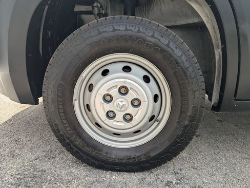 Used 2023 RAM ProMaster 2500 FWD image 10
