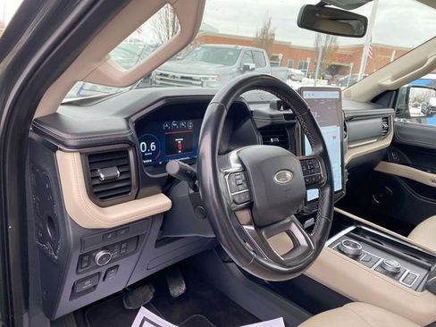 Used 2022 Ford Expedition Max Platinum image 10