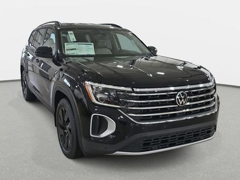 New 2026 Volkswagen Atlas SE image 3