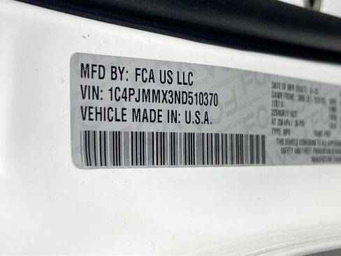 Used 2022 Jeep Cherokee Latitude Lux AWD/4WD image 30