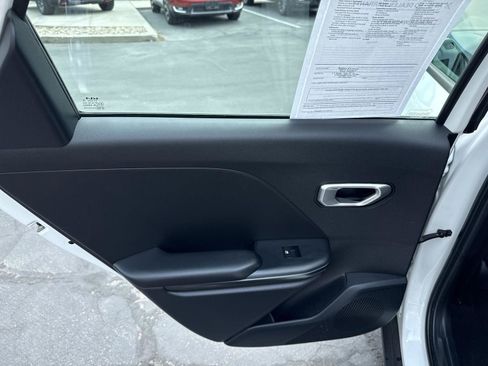 Used 2026 Kia K4 FWD image 16