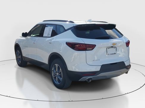 Used 2023 Chevrolet Blazer LT image 5