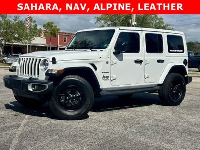 Used 2019 Jeep Wrangler Unlimited Sahara w/ Uconnect 4C Nav & Sound Group