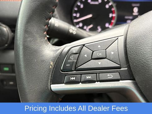 Used 2022 Nissan Sentra SR w/ Lighting Package FWD image 11