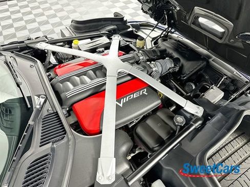 Used 2016 Dodge Viper GTS RWD image 38