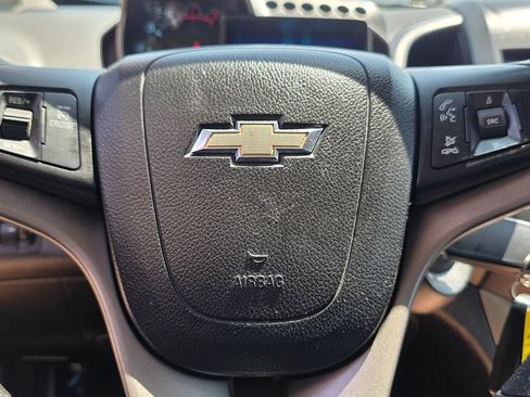 Used 2014 Chevrolet Sonic LT FWD image 30