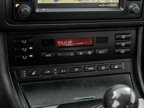 Used 2002 BMW M3 Convertible image 30