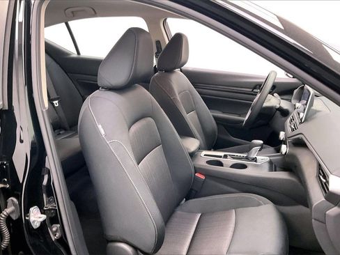 Certified 2025 Nissan Altima 2.5 S image 6