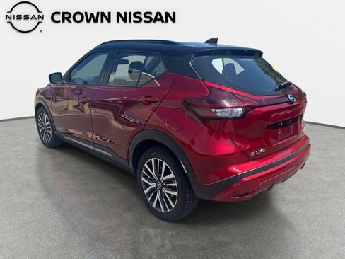 Certified 2021 Nissan Kicks SR FWD image 6