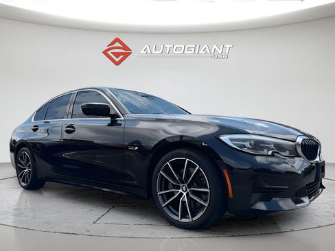 Used 2022 BMW 330e RWD image 10
