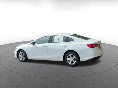 Used 2023 Chevrolet Malibu LT w/ Driver Confidence Package FWD image 11