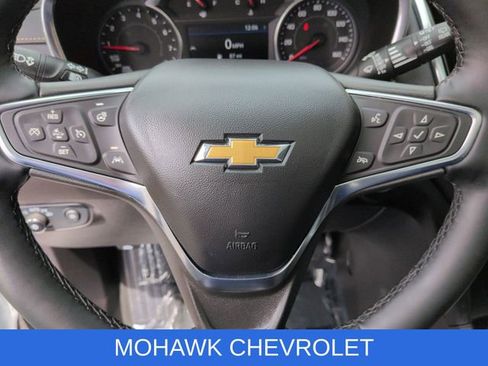 Used 2024 Chevrolet Equinox Premier AWD/4WD image 12