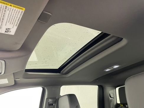 Used 2022 Chevrolet Silverado 1500 LTZ w/ LTZ Premium Package image 14