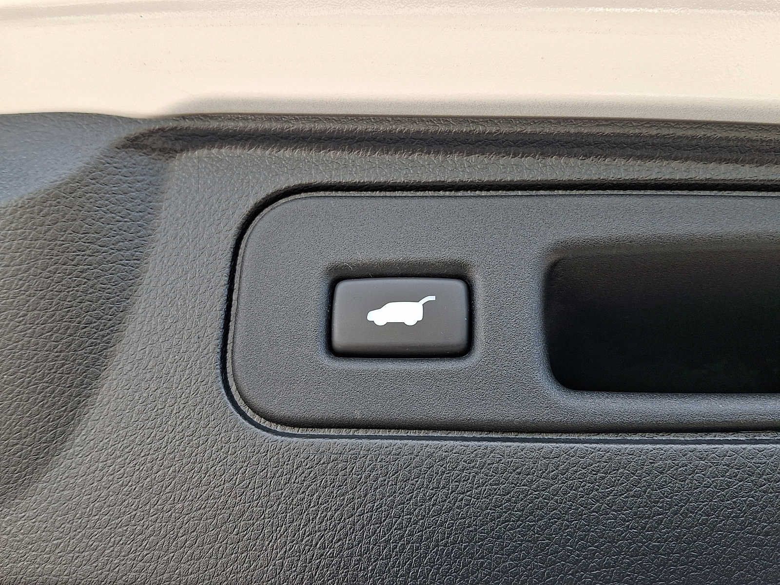 Used 2023 Honda Passport EX-L image 33
