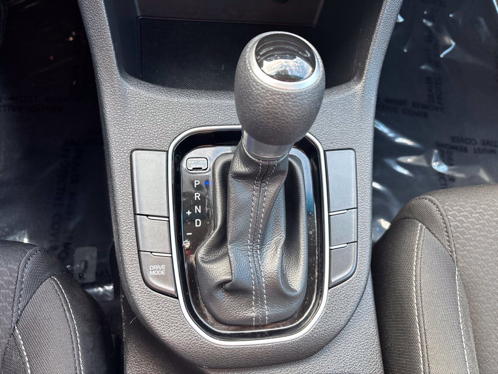Used 2019 Hyundai Elantra GT FWD image 20