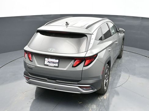Used 2025 Hyundai Tucson SEL FWD image 30