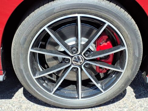 New 2026 Volkswagen Jetta GLI Autobahn FWD image 9