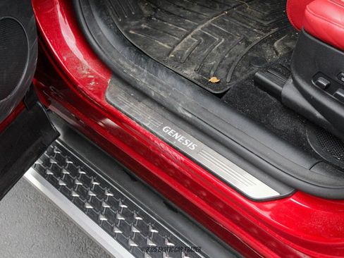 Used 2025 Genesis GV80 3.5T image 32