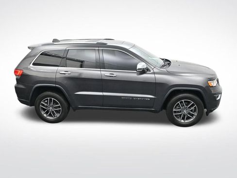 Used 2018 Jeep Grand Cherokee Limited AWD/4WD image 24