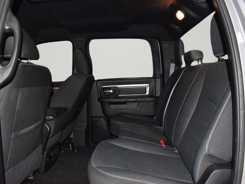 Used 2024 RAM 1500 Warlock AWD/4WD image 19
