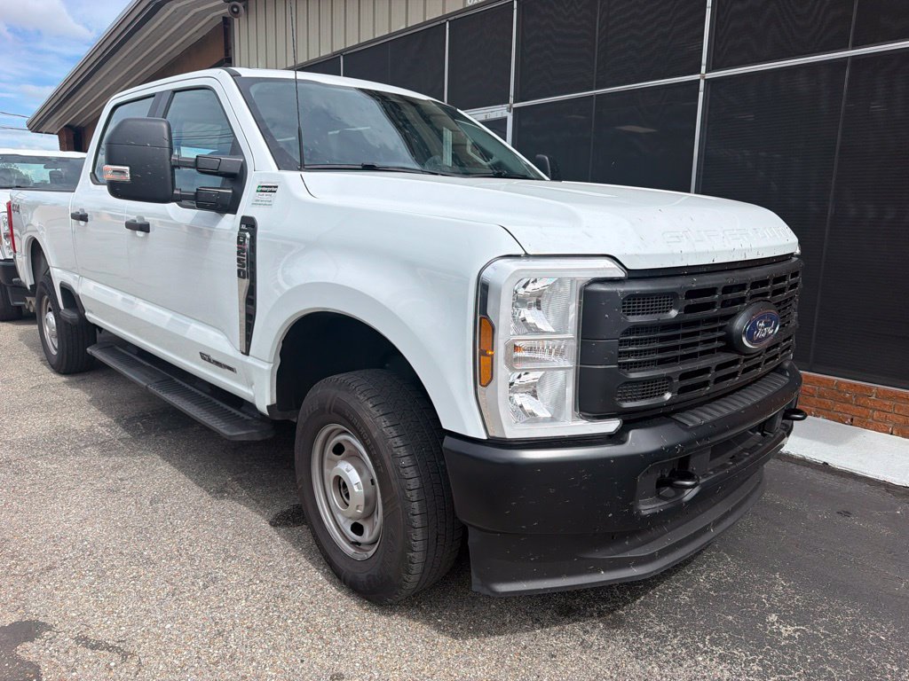 Used 2026 Ford F250 XL AWD/4WD image 2