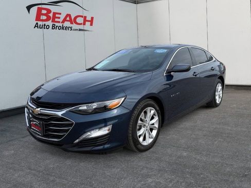 Used 2020 Chevrolet Malibu LT image 1