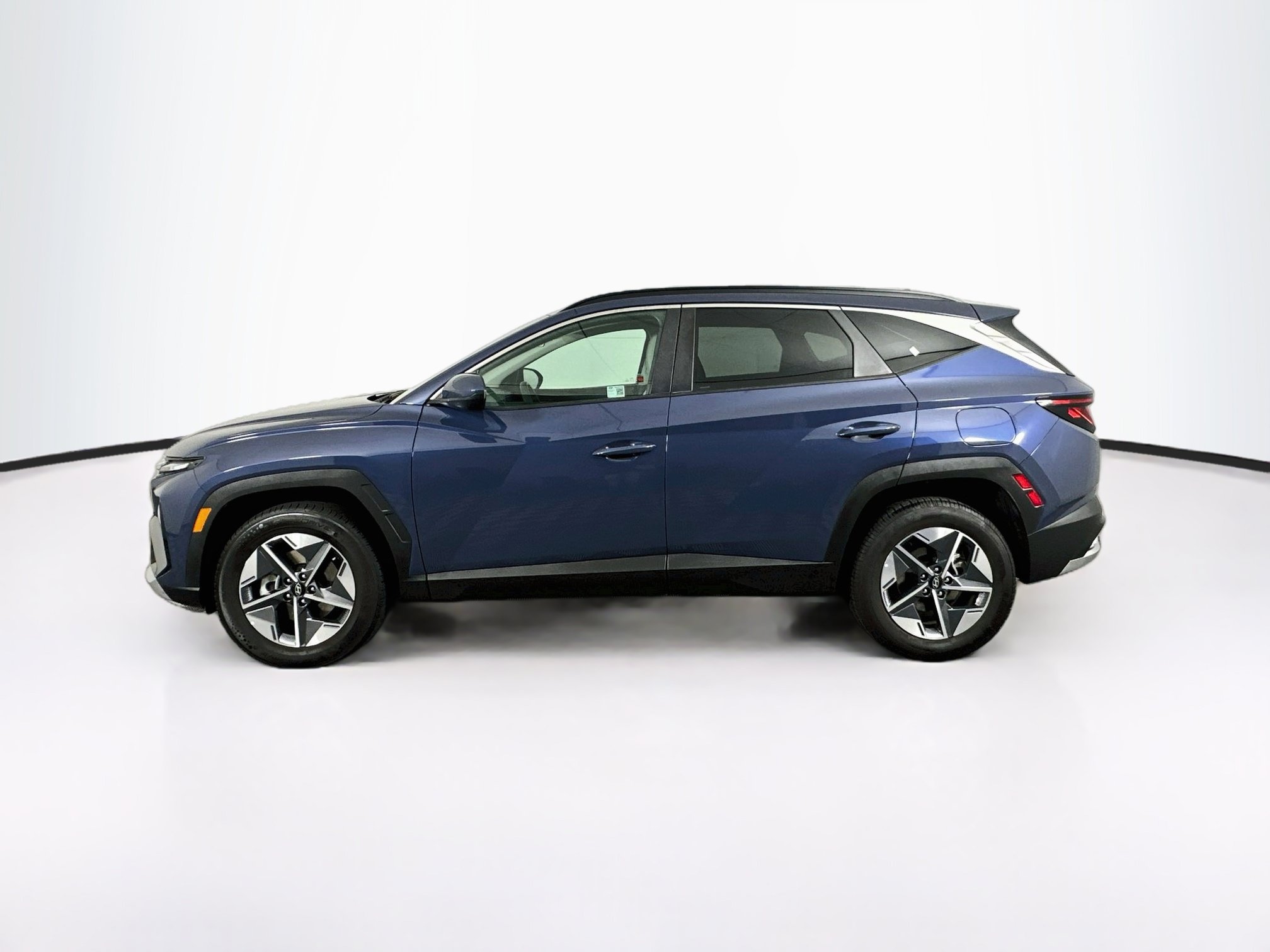 Used 2025 Hyundai Tucson SEL AWD/4WD image 4