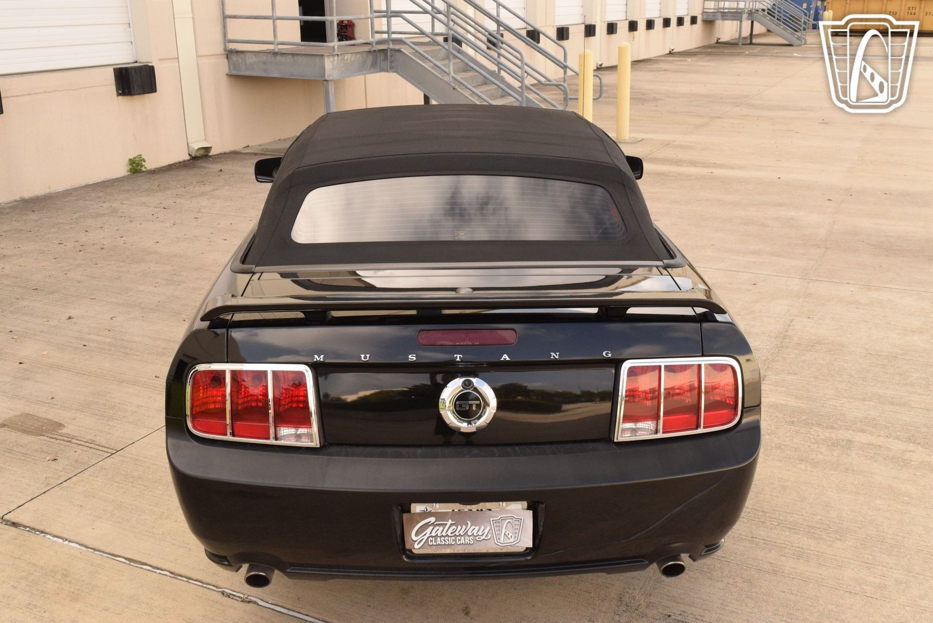 Used 2009 Ford Mustang GT RWD image 19