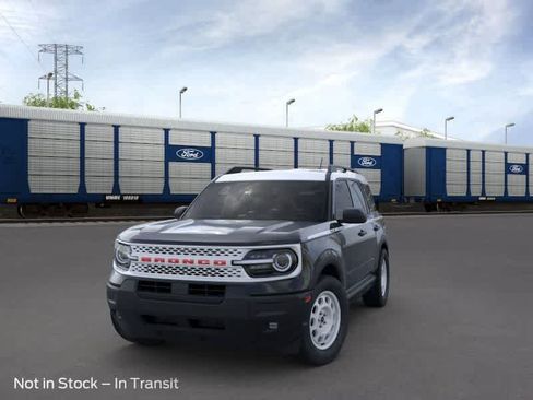 New 2025 Ford Bronco Sport Heritage w/ Convenience Package AWD/4WD image 2