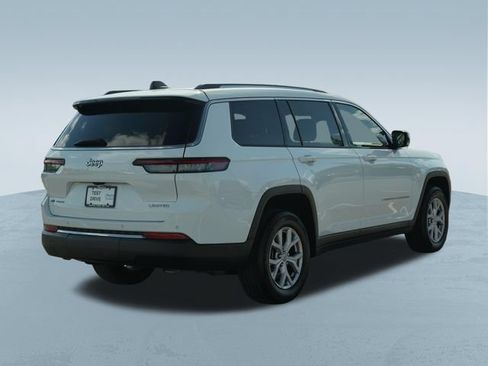 Used 2022 Jeep Grand Cherokee L Limited AWD/4WD image 10