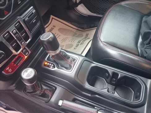 Used 2023 Jeep Gladiator Rubicon w/ LED Lighting Group image 15