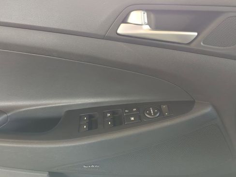 Used 2019 Hyundai Tucson Night image 14