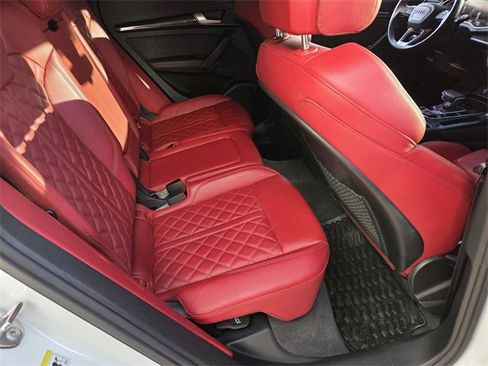 Used 2023 Audi SQ5 Premium Plus w/ Premium Plus Package image 13