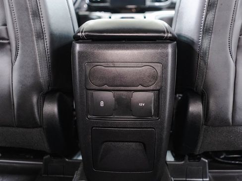 Used 2023 Ford Explorer XLT w/ Equipment Group 202A image 31