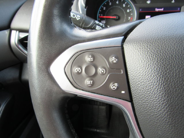 Used 2022 Chevrolet Traverse LT w/ LT Premium Package AWD/4WD image 17