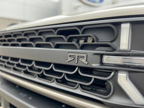 New 2025 Ford Bronco Big Bend image 11