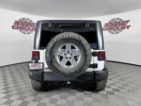 Used 2011 Jeep Wrangler Rubicon w/ Dual Top Group AWD/4WD image 6