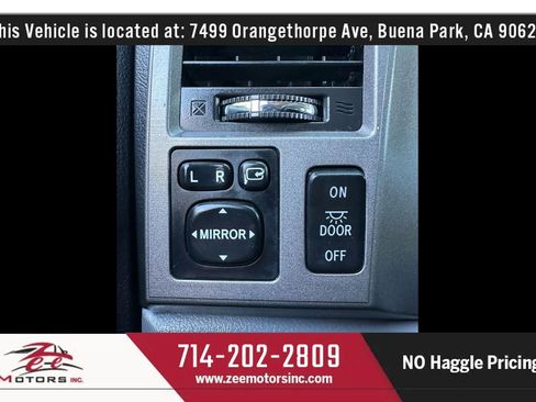 Used 2010 Toyota Sequoia Limited image 29