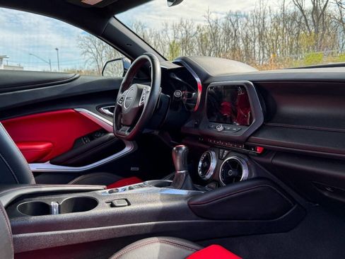 Used 2017 Chevrolet Camaro SS RWD image 12