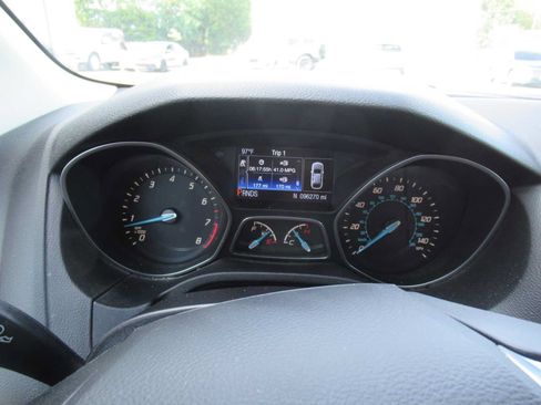 Used 2014 Ford Focus Titanium FWD image 33