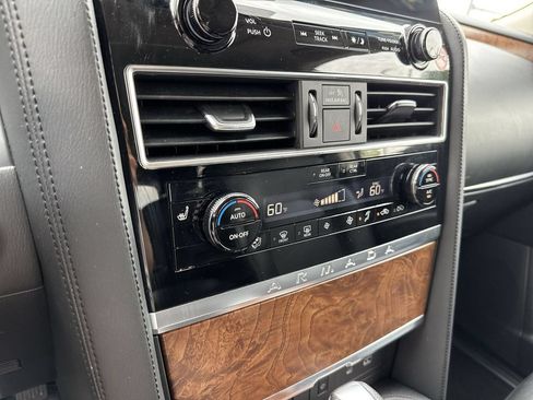 Used 2024 Nissan Armada SL w/ Captain's Chairs Package AWD/4WD image 52