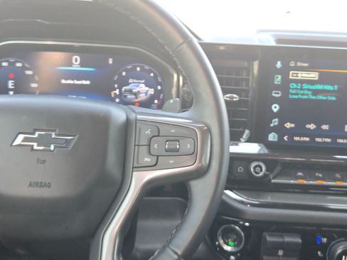 Used 2025 Chevrolet Silverado 1500 ZR2 w/ Technology Package AWD/4WD image 21
