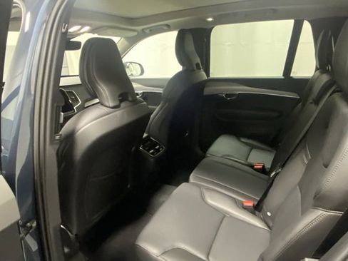 Certified 2025 Volvo XC90 B5 Core image 13