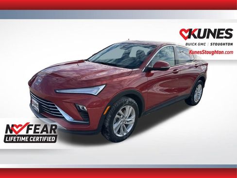 Used 2024 Buick Envista Preferred w/ Advanced Safety Package image 5