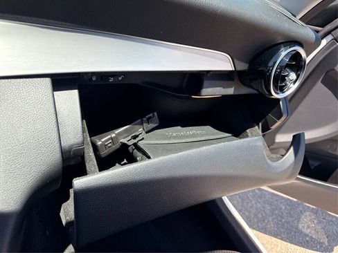 Used 2015 Mercedes-Benz C 300 Sedan image 58