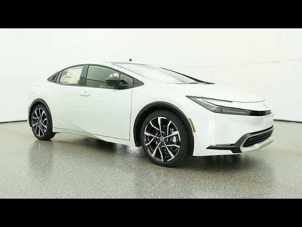 New 2026 Toyota Prius Plug-In Hybrid FWD image 36