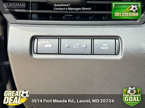 Used 2024 Nissan Altima 2.5 SV AWD/4WD image 28